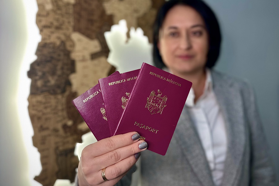 Pentru a redobândi cetățenia Republicii Moldova, trebuie să oferiți suficiente dovezi că aveți acest drept