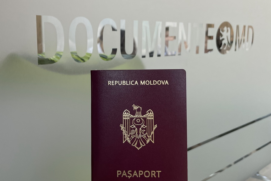 Pașaportul moldovenesc prin drept de naștere