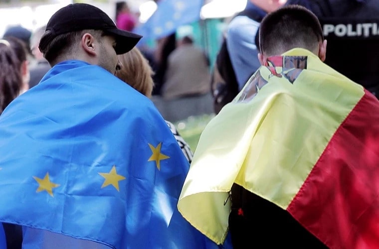 Lege nouă: proceduri simplificate de intrare și rezidență pentru cetățenii UE în Moldova